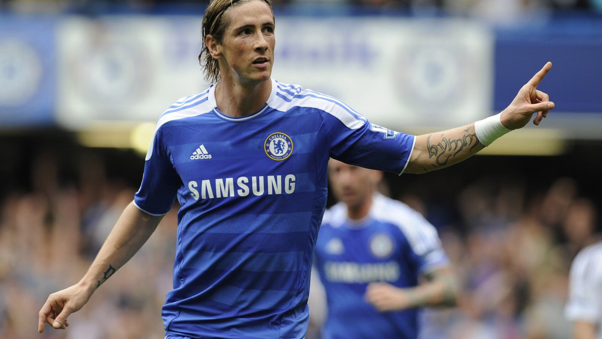 短跑新星闪耀全国锦标赛，破纪录表现引爆田径界-彩经网首页